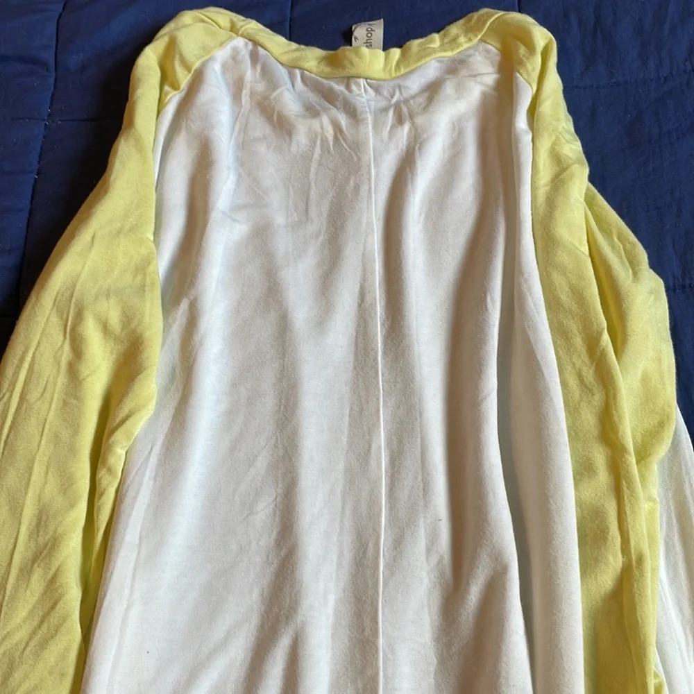 Long Flowy High-Low Baseball Tee - Picture 4 of 6
